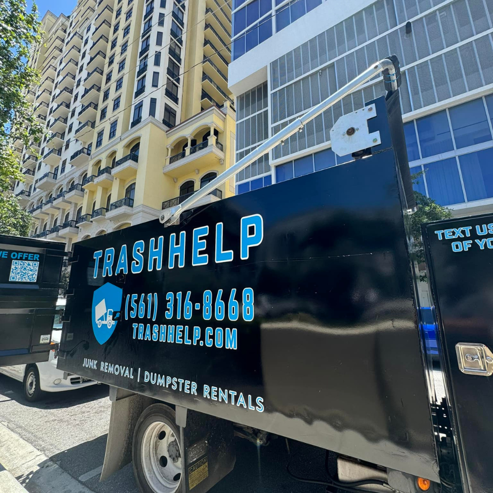 commercial dumpster rental placed outside of a building in downtown orlando, fl